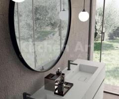 Salle de Bain Minimaliste avec Double Vasque Intégrée et Éclairage LED - 3