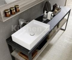 Salle de bains effet bois clair avec vasque posée – Design naturel et contemporain - 6