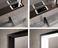 Salle de bains double vasque & vitrines lumineuses | Design contemporain et connecté - 4